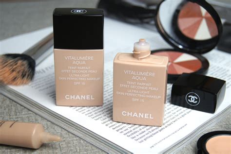 chanel aqua vitalumiere foundation shades|chanel vitalumiere aqua discontinued.